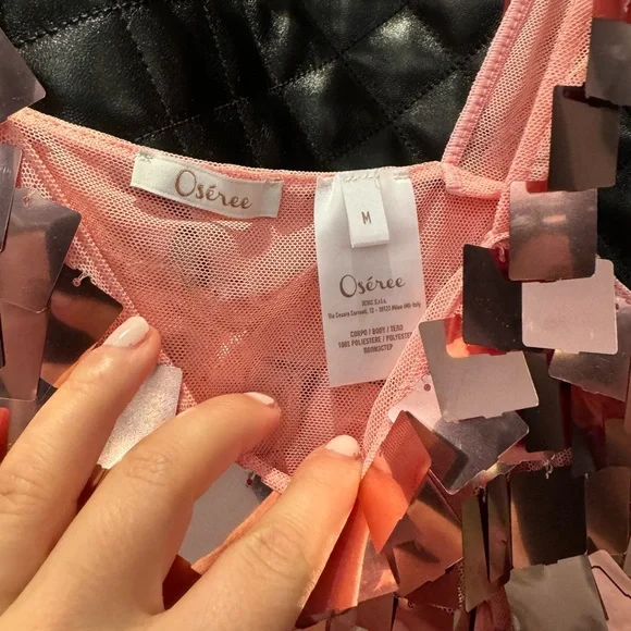 Oseree metallic dress in medium. Wore 1x. Pink color. Fits true to size. - Picture 5 of 6